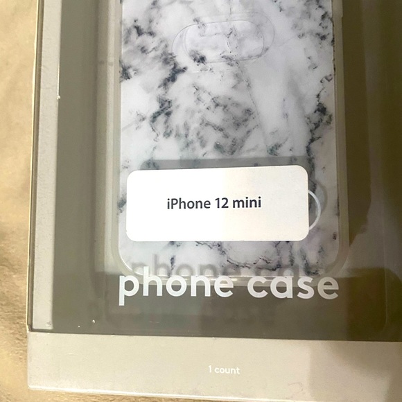 Hey day I phone 12 mini case bundle of 3 cases - Picture 5 of 6